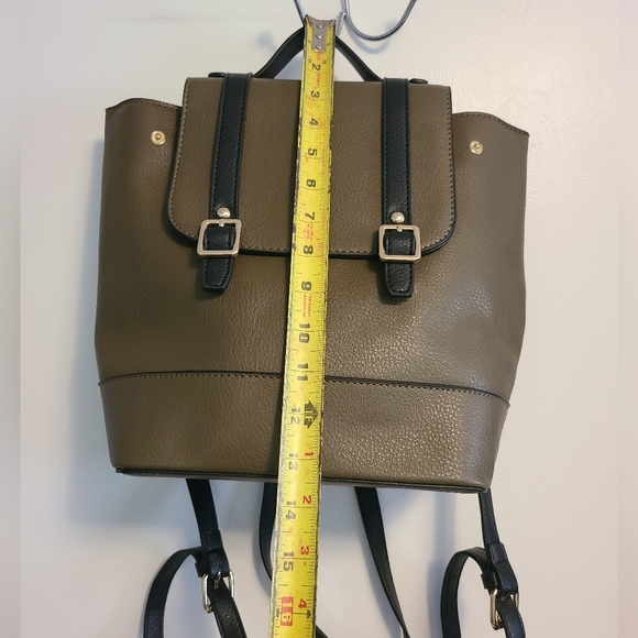 EUC Just Fab Backpack/Purse - Olive green w/ Cheetah print - Picture 8 of 15